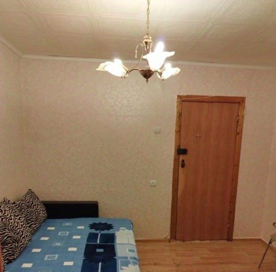 комната г Саратов р-н Заводской ул 2-я Пионерская 30/36 фото 3