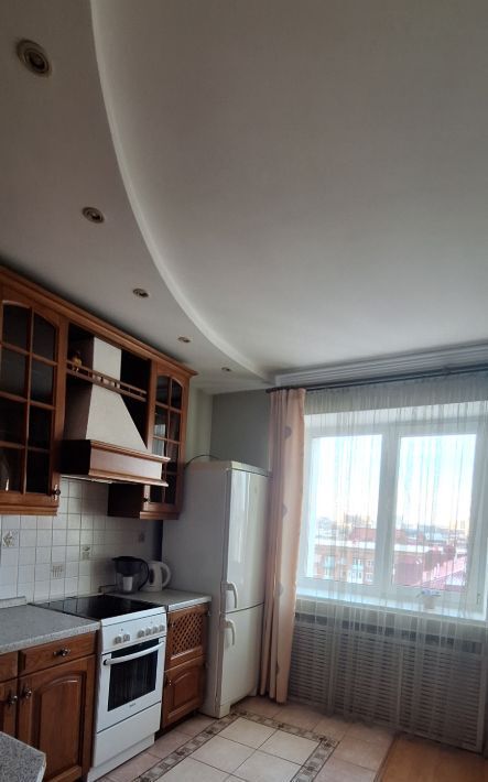 квартира г Омск р-н Центральный ул Маршала Жукова 6 фото 8