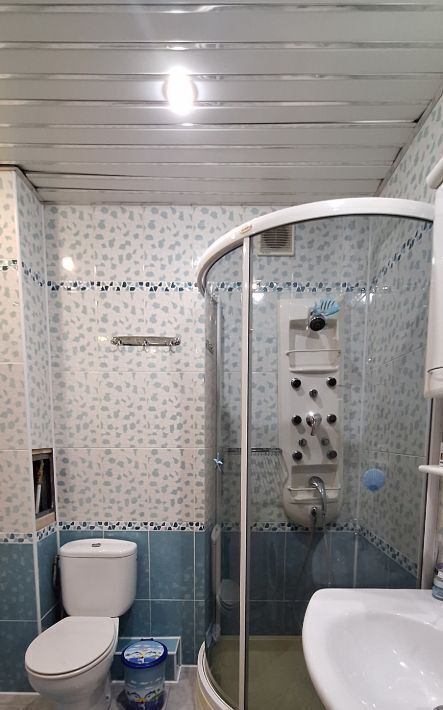 квартира г Омск р-н Центральный ул Маршала Жукова 6 фото 19