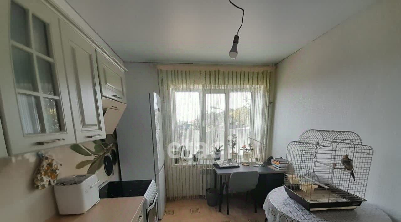 квартира р-н Яковлевский г Строитель ул Октябрьская 13а фото 3