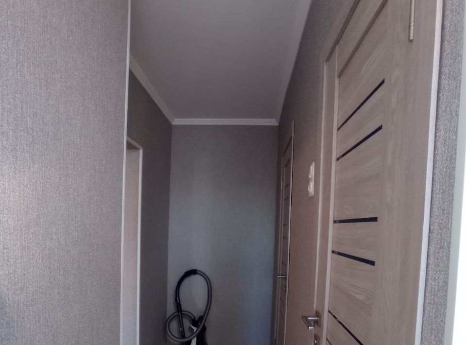 комната г Барнаул р-н Железнодорожный ул Юрина 114а фото 10