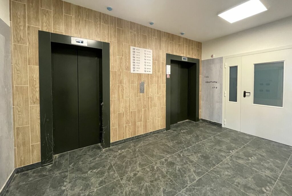 квартира г Нижний Новгород Горьковская ул Родионова 202/2 фото 30