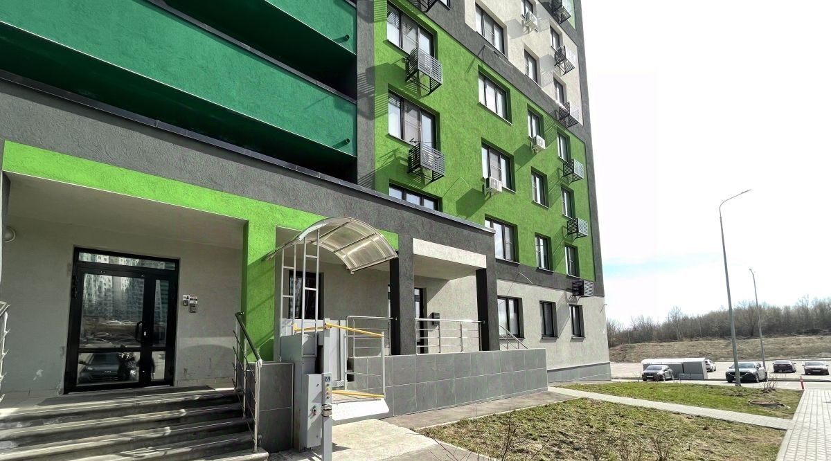 квартира г Нижний Новгород Горьковская ул Родионова 202/2 фото 31