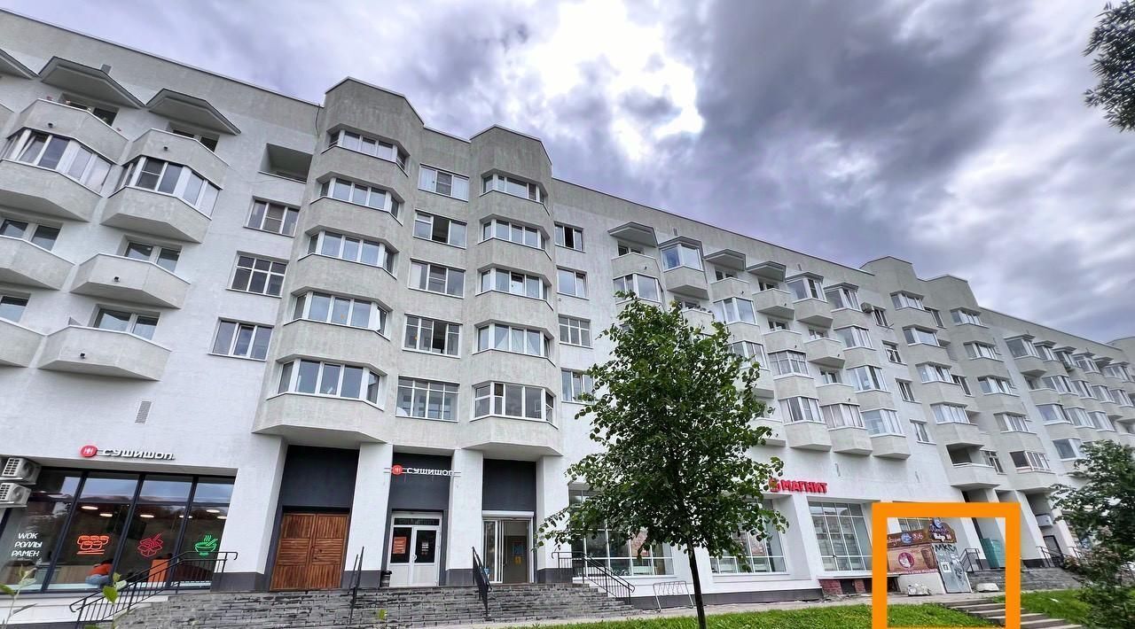 торговое помещение р-н Гатчинский г Гатчина пр-кт 25 Октября 63 фото 1