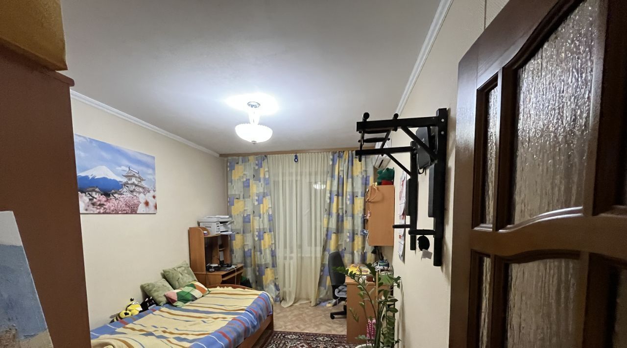 квартира г Набережные Челны р-н Центральный 18-й комплекс 1 фото 13