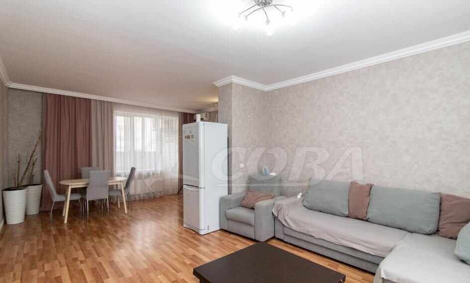квартира г Тюмень р-н Центральный ул 50 лет ВЛКСМ 13к/3 фото 1