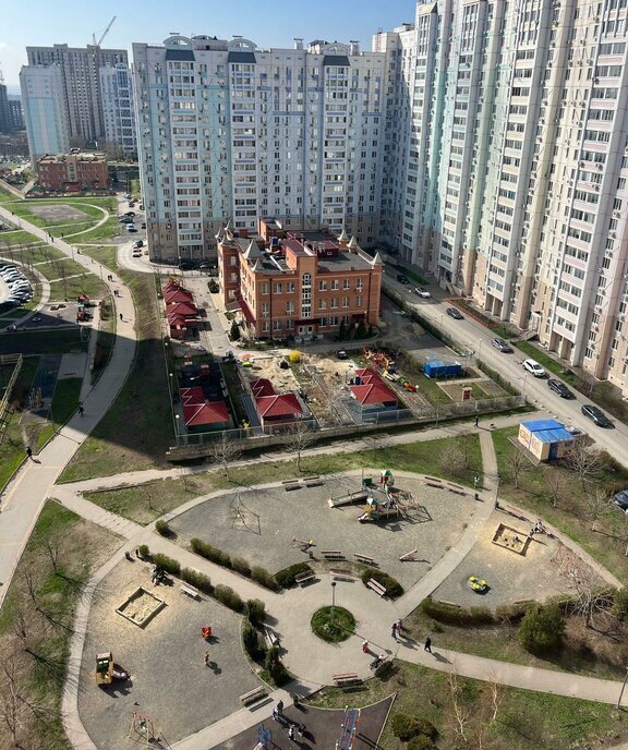 квартира г Ростов-на-Дону ул Жданова 15 фото 2