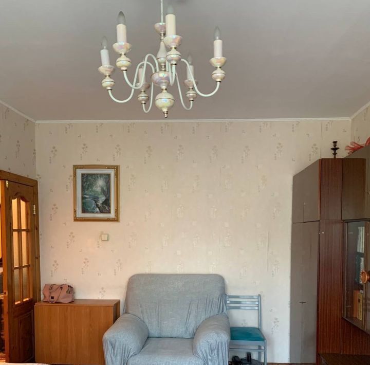 квартира г Сургут 9-10-й микрорайон ул Просвещения 43 фото 4