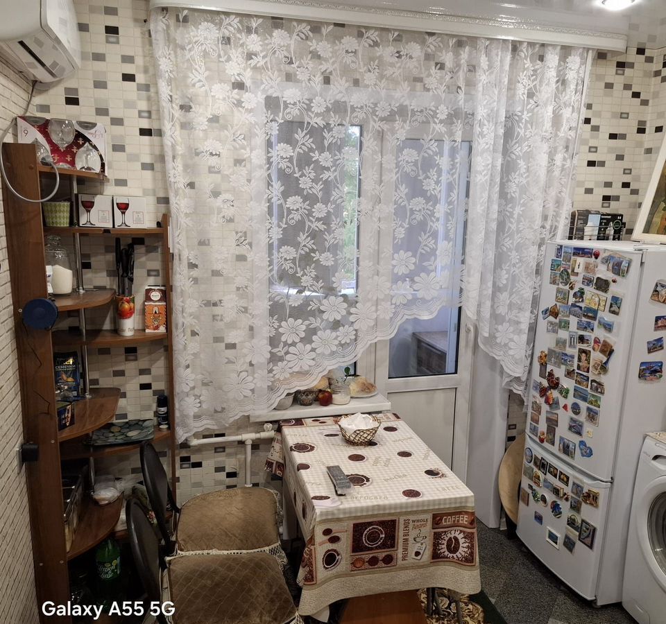 квартира г Астрахань р-н Ленинский ул Дальняя 23к/1 фото 11