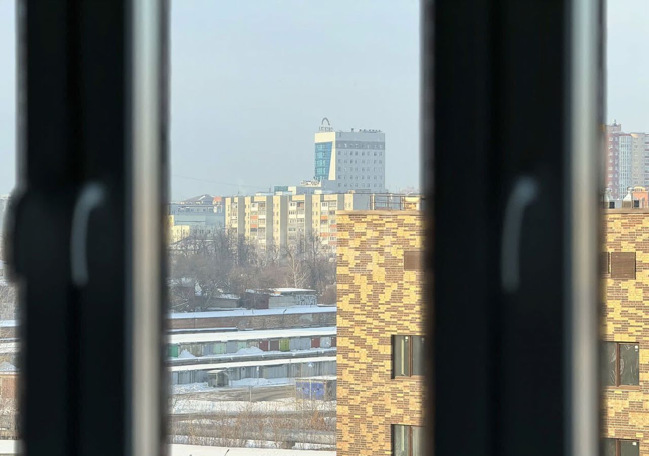 квартира г Тюмень р-н Центральный ул Новгородская 9а фото 21