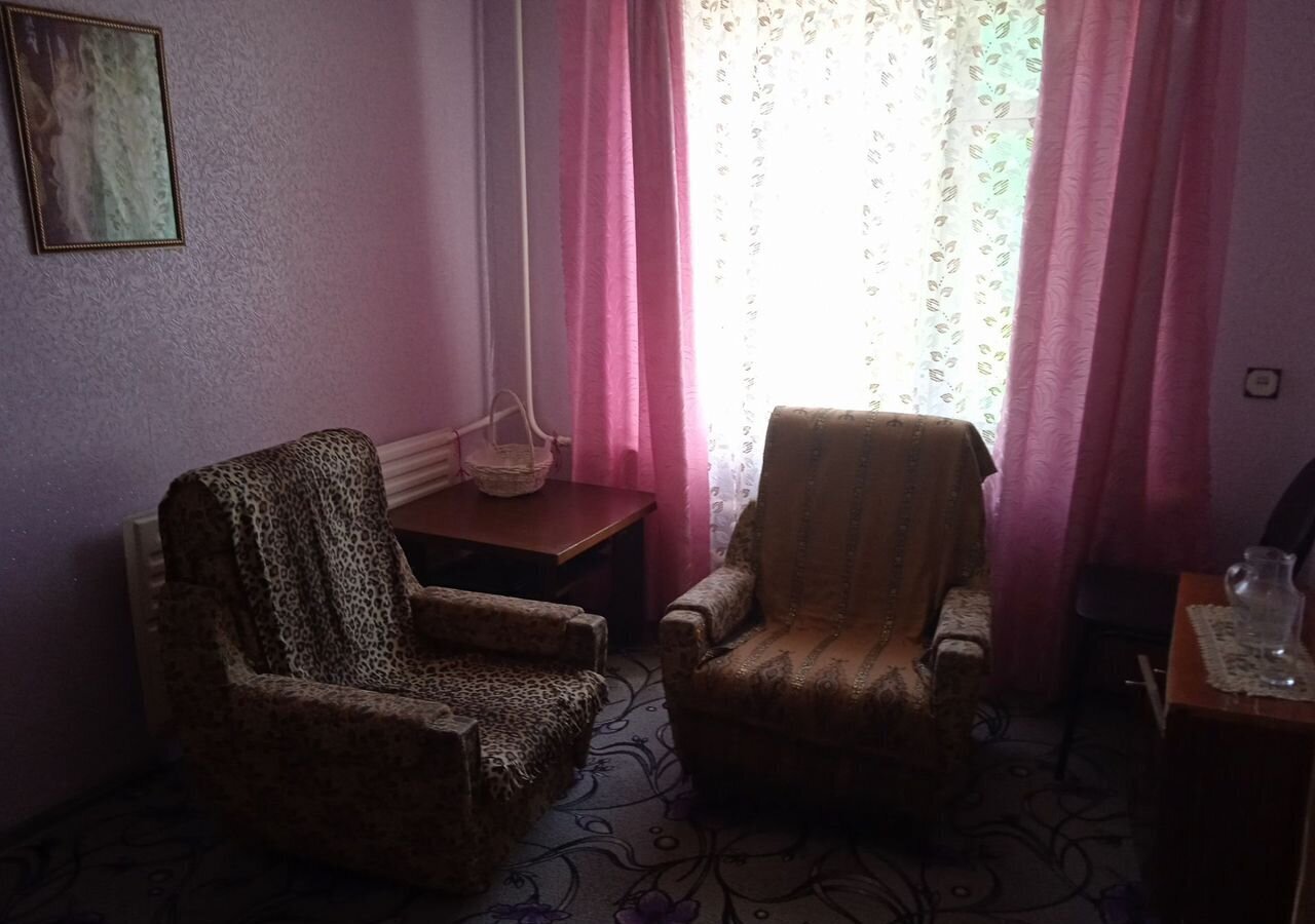 дом р-н Кировский г Новопавловск пл Ленина Кировский муниципальный округ фото 2