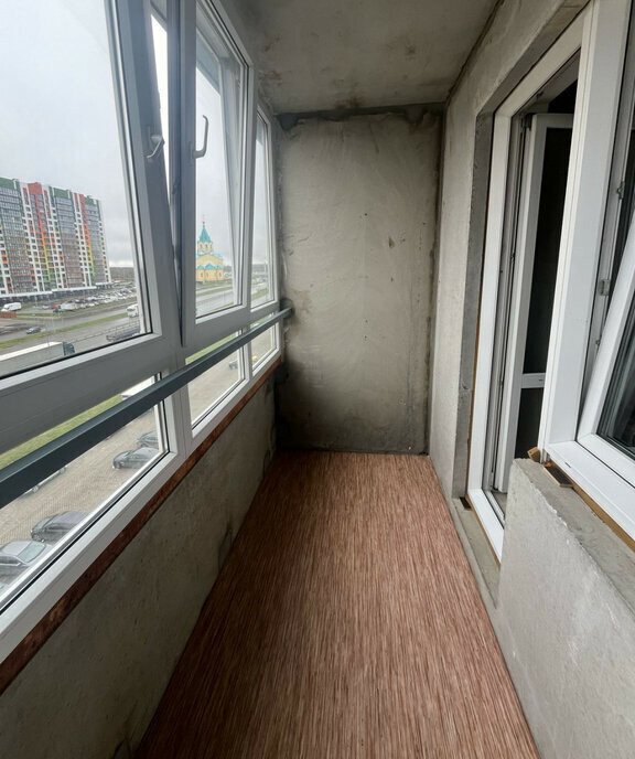 квартира г Киров ул Ивана Попова 64 фото 12