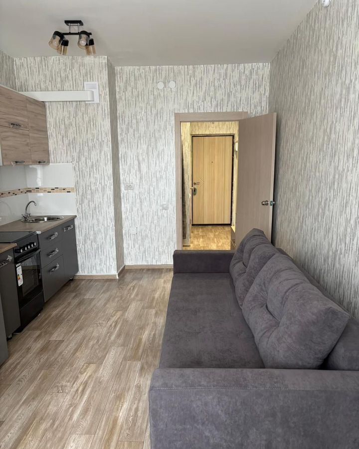 квартира г Красноярск р-н Центральный ул Караульная 39/1 фото 2