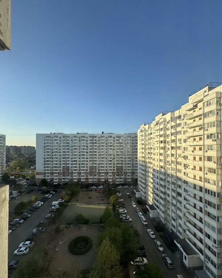 квартира г Краснодар р-н Прикубанский ул им. Котлярова Н.С. 19 мкр-н Московский фото 1