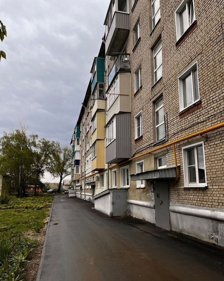 квартира г Кузнецк ул Леваневского 54 фото 1