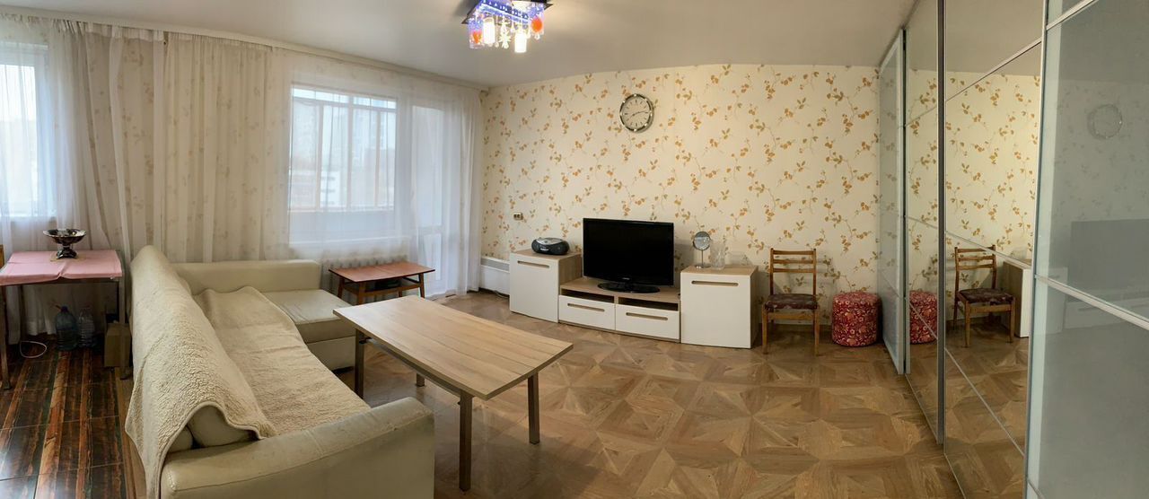 квартира г Екатеринбург р-н Верх-Исетский ул Татищева 125к/3 фото 1