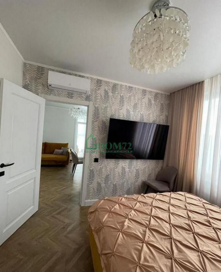 квартира г Тобольск р-н мкр Центральный 28 фото 2