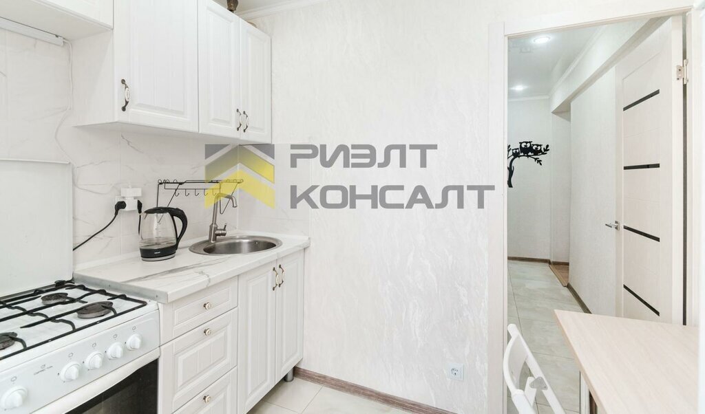 квартира г Омск ул Туполева 3б фото 13