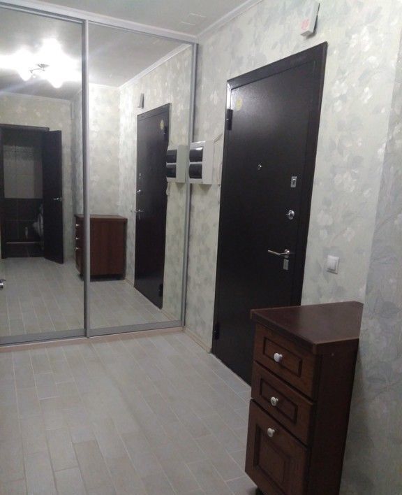 квартира г Омск р-н Кировский пр-кт Комарова 21 фото 4
