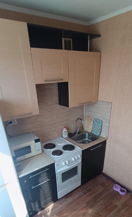квартира г Тольятти р-н Автозаводский ул Революционная 18 фото 6