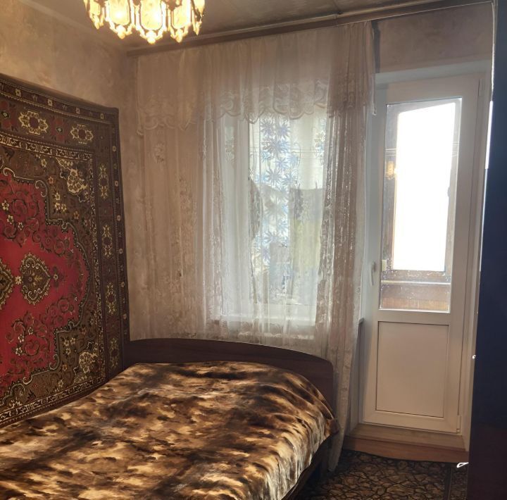 квартира г Волгоград р-н Дзержинский район Семь Ветров ул им. Константина Симонова 40 фото 3