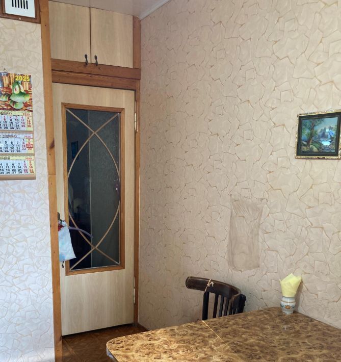 квартира г Волгоград р-н Дзержинский район Семь Ветров ул им. Константина Симонова 40 фото 13