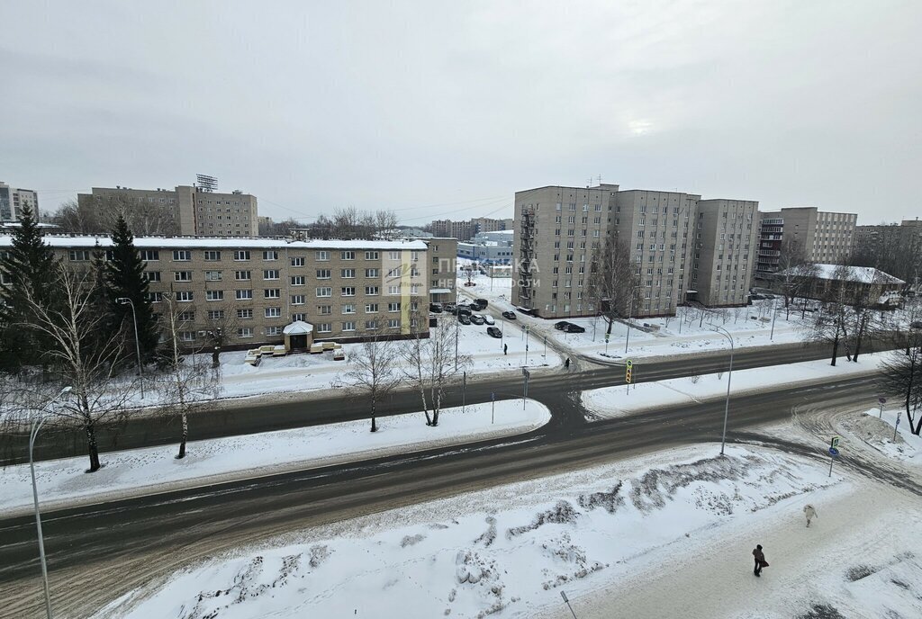 квартира р-н Нижнекамский г Нижнекамск ул Студенческая 10 фото 17
