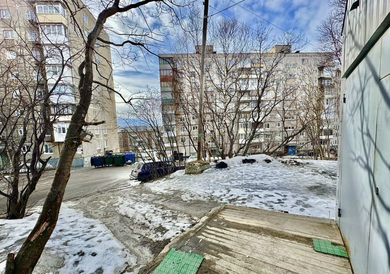 гараж г Мурманск р-н Октябрьский фото 5