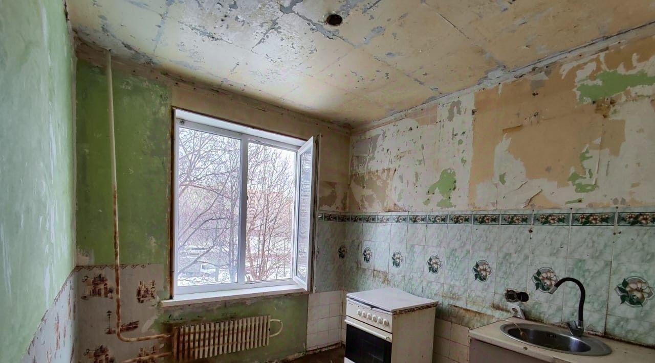 квартира г Тольятти р-н Автозаводский ул Революционная 2 фото 2