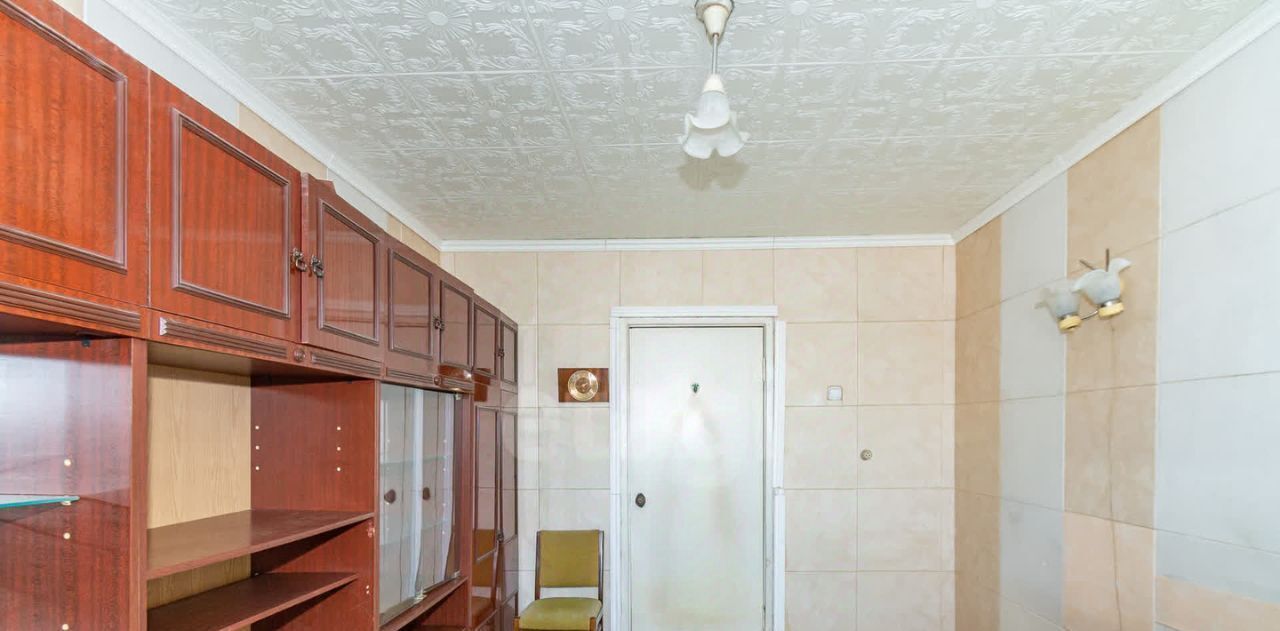 квартира г Омск р-н Кировский б-р Архитекторов 3/11 фото 5