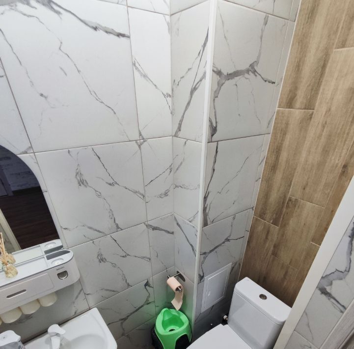квартира г Омск р-н Кировский ул Мельничная 87/4 фото 11