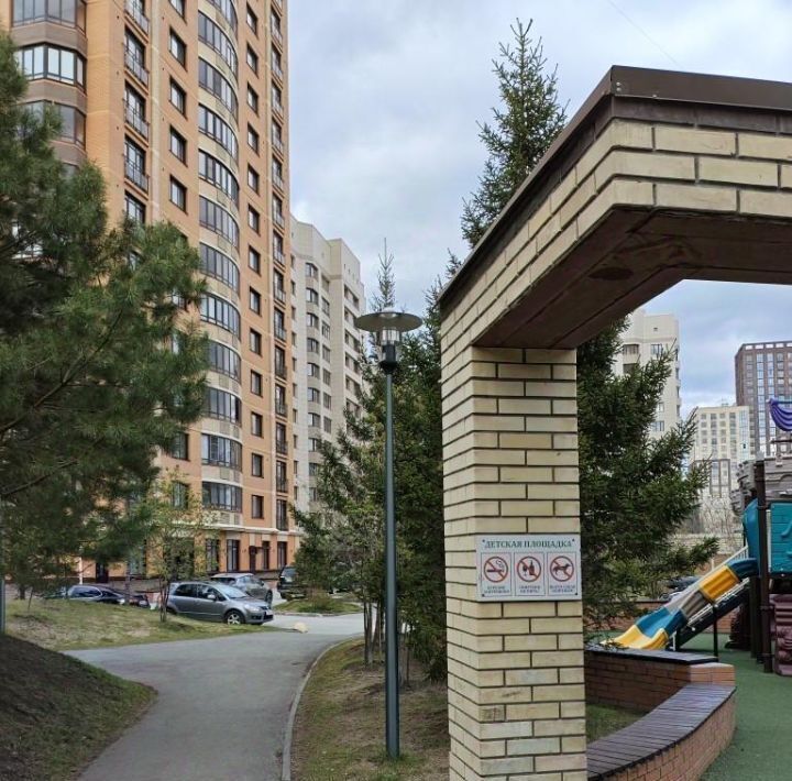 квартира г Новосибирск Маршала Покрышкина ул Державина 49 фото 8