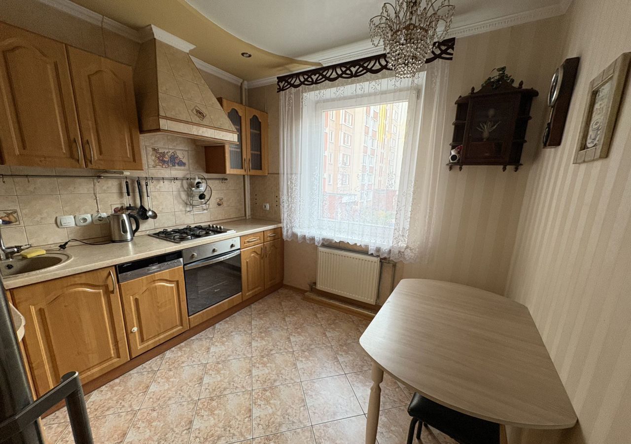 квартира г Калининград р-н Московский ул Генерала Толстикова 18 фото 2