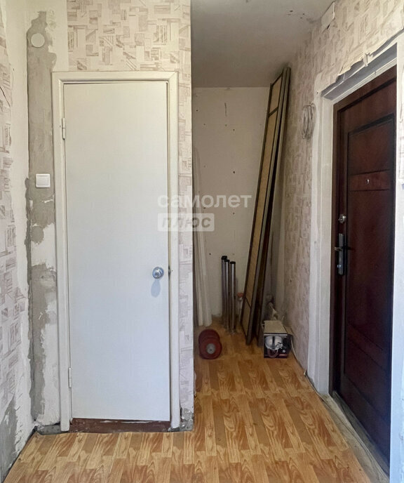 квартира г Омск ул Малиновского 12к/3 фото 7