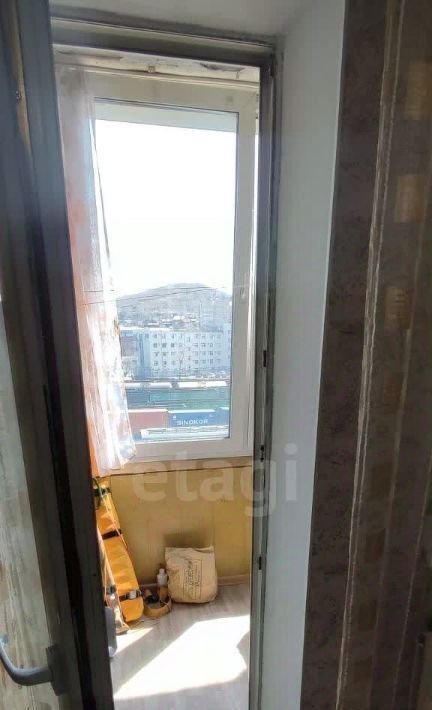 квартира г Владивосток р-н Фрунзенский ул Нижнепортовая 6г фото 3