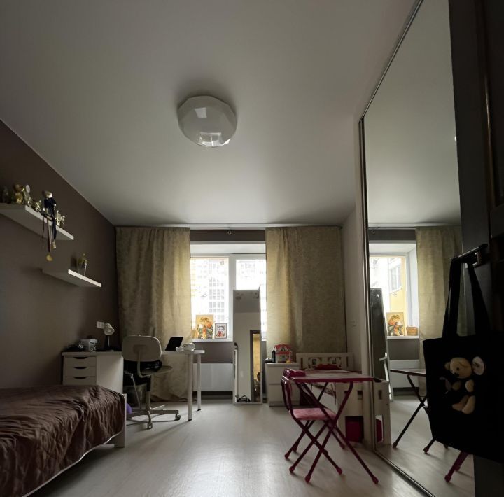 квартира г Тольятти р-н Автозаводский ул Революционная 53 фото 7