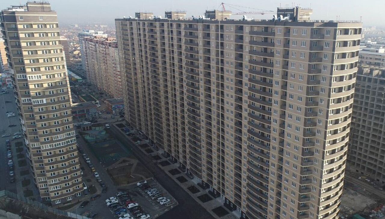 квартира г Краснодар р-н Прикубанский ул им. Петра Метальникова 11 фото 1