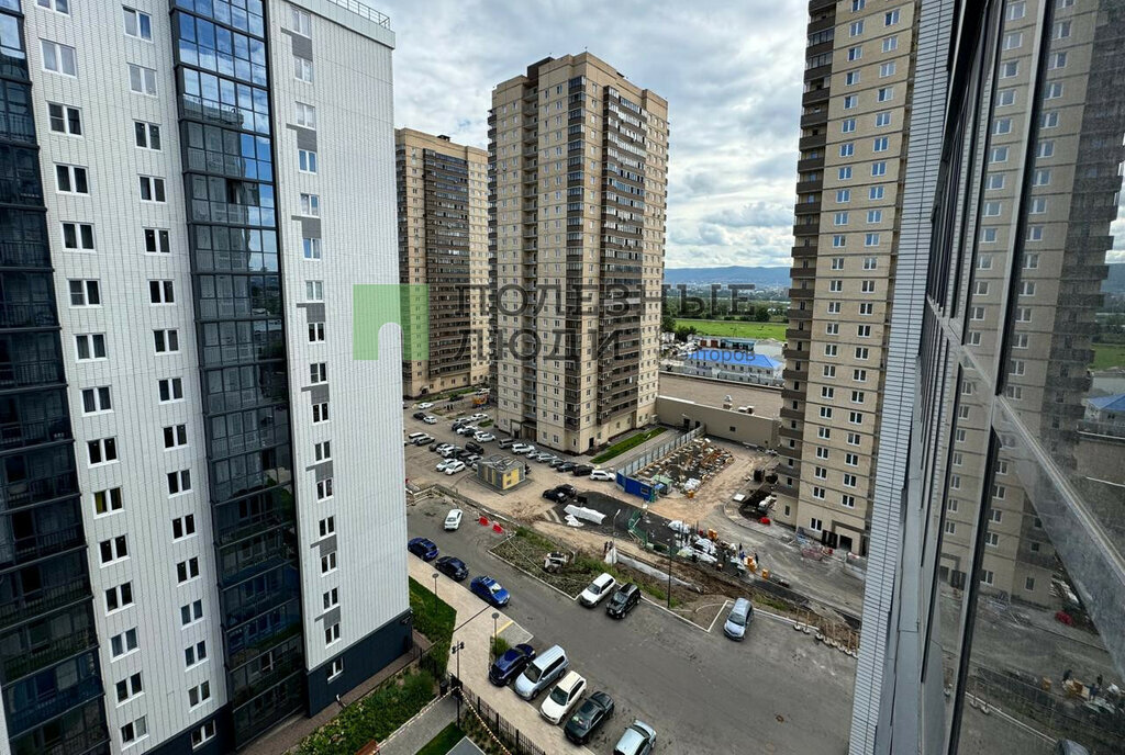 квартира г Красноярск ул Спандаряна 1б фото 11
