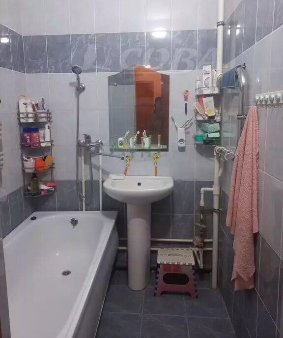 квартира г Тюмень ул Андрея Бушуева 4к/1 фото 7