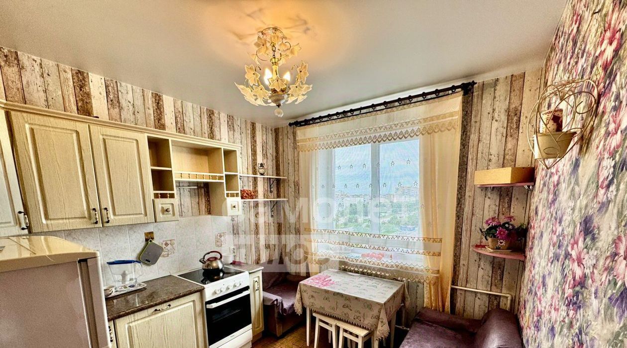 квартира г Омск р-н Кировский ул Дианова 12/1 фото 1