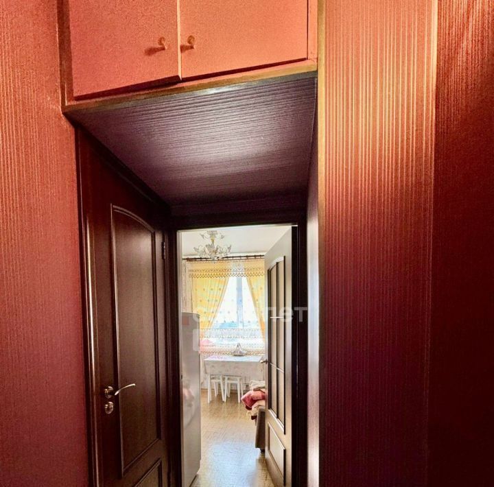 квартира г Омск р-н Кировский ул Дианова 12/1 фото 4