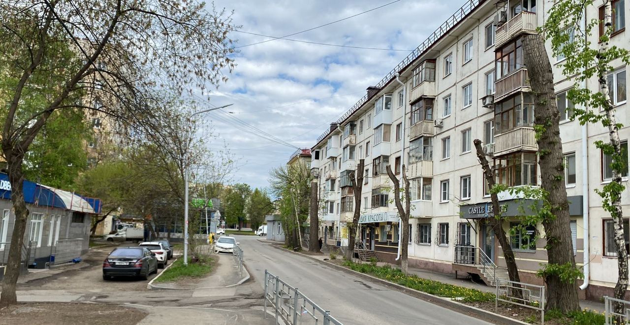 комната г Уфа р-н Октябрьский ул Комсомольская 131а фото 1