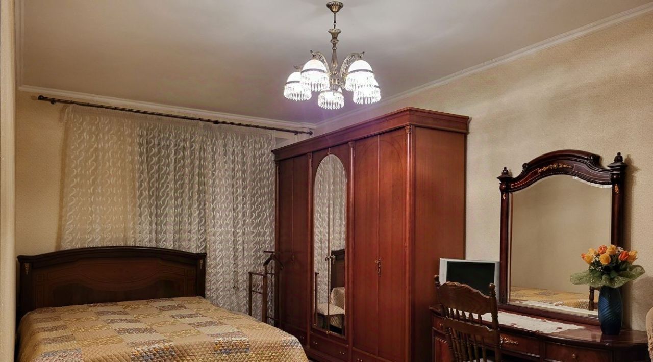 квартира г Казань метро Площадь Тукая ул Галиаскара Камала 49 фото 8