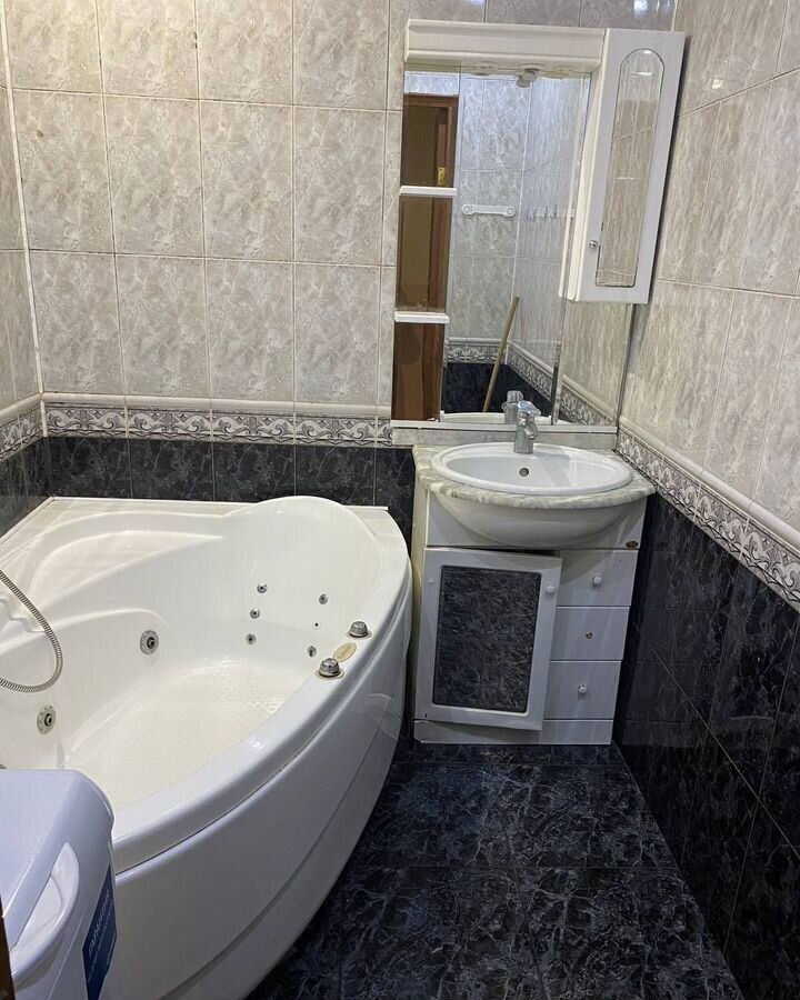 квартира г Ростов-на-Дону р-н Октябрьский ул Таганрогская 120/1 фото 7