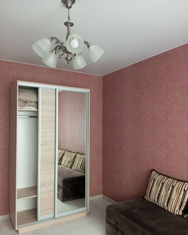 квартира г Калининград р-н Московский ул Маршала Новикова 11 фото 2