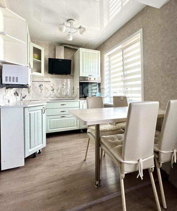 квартира г Иркутск ул Добролюбова 12 фото 3