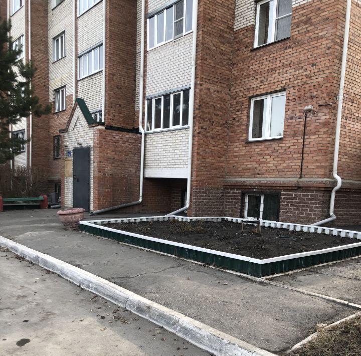 комната г Омск р-н Центральный ул 2-я Барнаульская 94 пос. Амурский фото 1