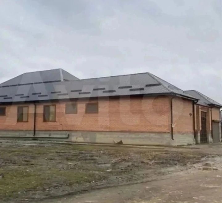 дом р-н Гудермесский г Гудермес ул Ушаева Гудермесское городское поселение фото 1