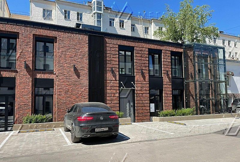 свободного назначения г Москва метро Парк культуры б-р Зубовский 27с/6 фото 1