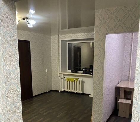 квартира г Новокузнецк р-н Центральный ул Транспортная 35 Кемеровская обл. — Кузбасс фото 1